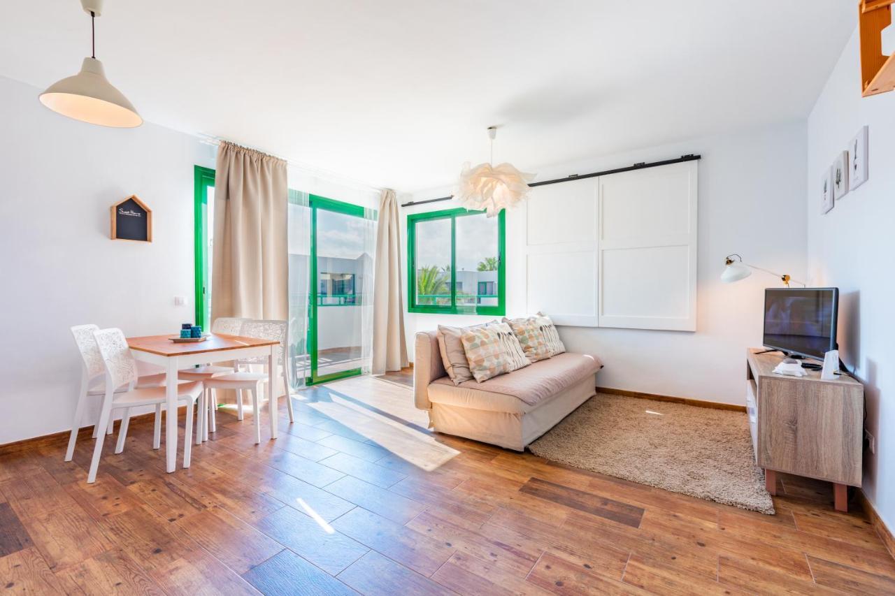 Vivienda Vacacional Namana Beach Costa Teguise Exteriör bild